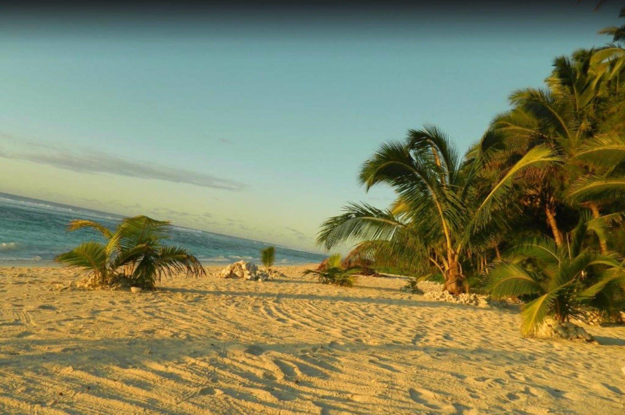 Reef Motel - Aitutaki Arutanga Luaran gambar